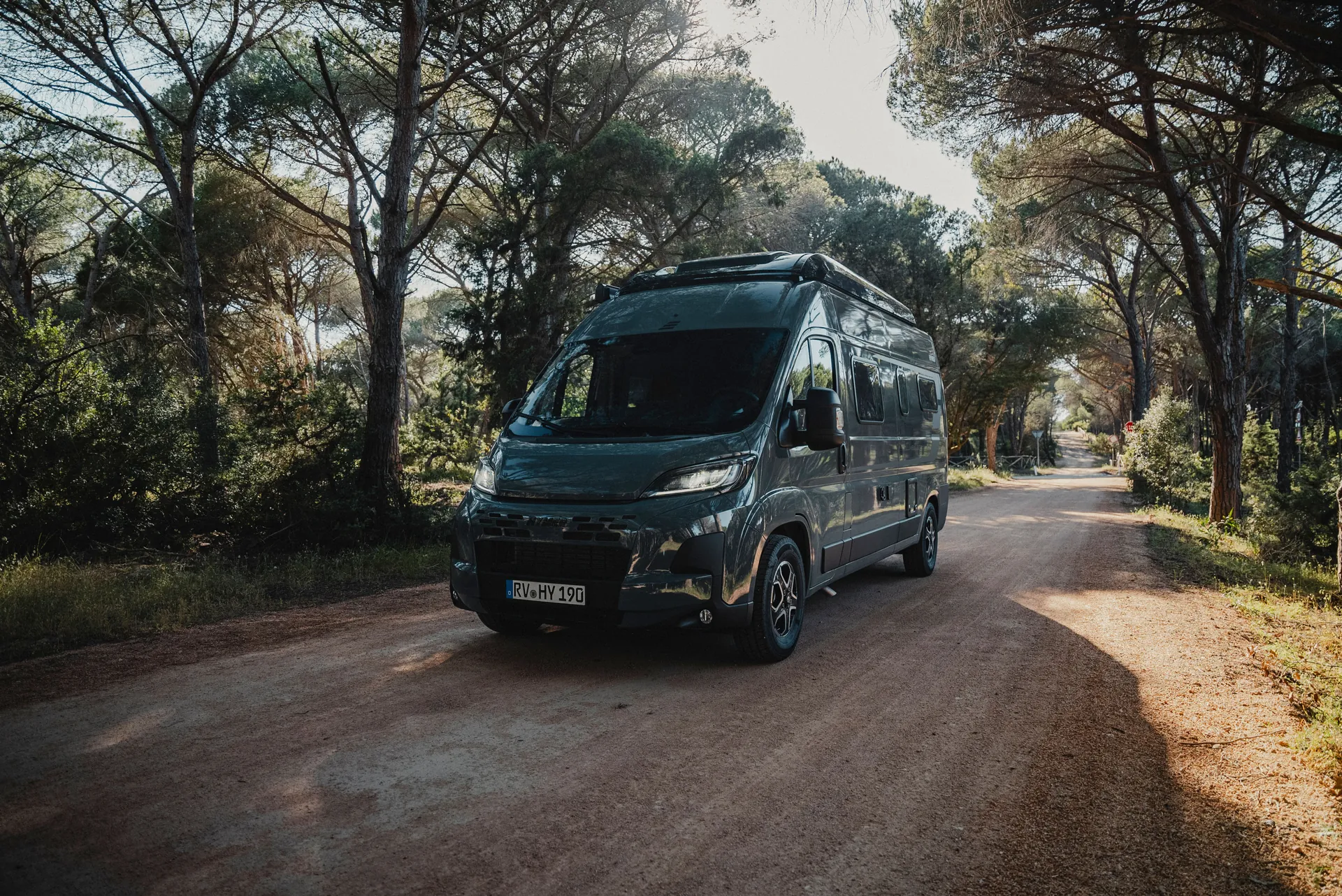 Maximal flexibilitet för alla äventyr: Hymer Redwood anpassar sig utan ansträngning till varje destination och varje situation – tack vare genomtänkt design och mångsidig utrustning.
